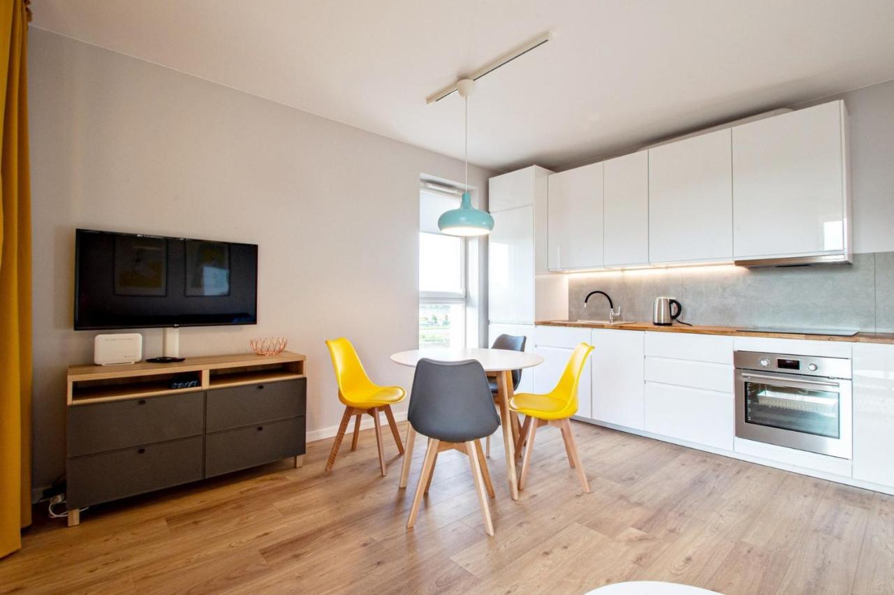 Modern, Two Bedroom, Shipyard View By Grand